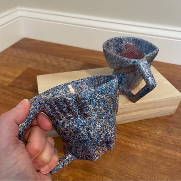 Contemporary’80’s vintage matching mugs - Picture 5 of 14